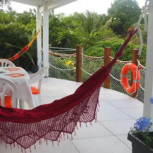  Hébergement de vacances Les Jardins D'émilie Guadeloupe